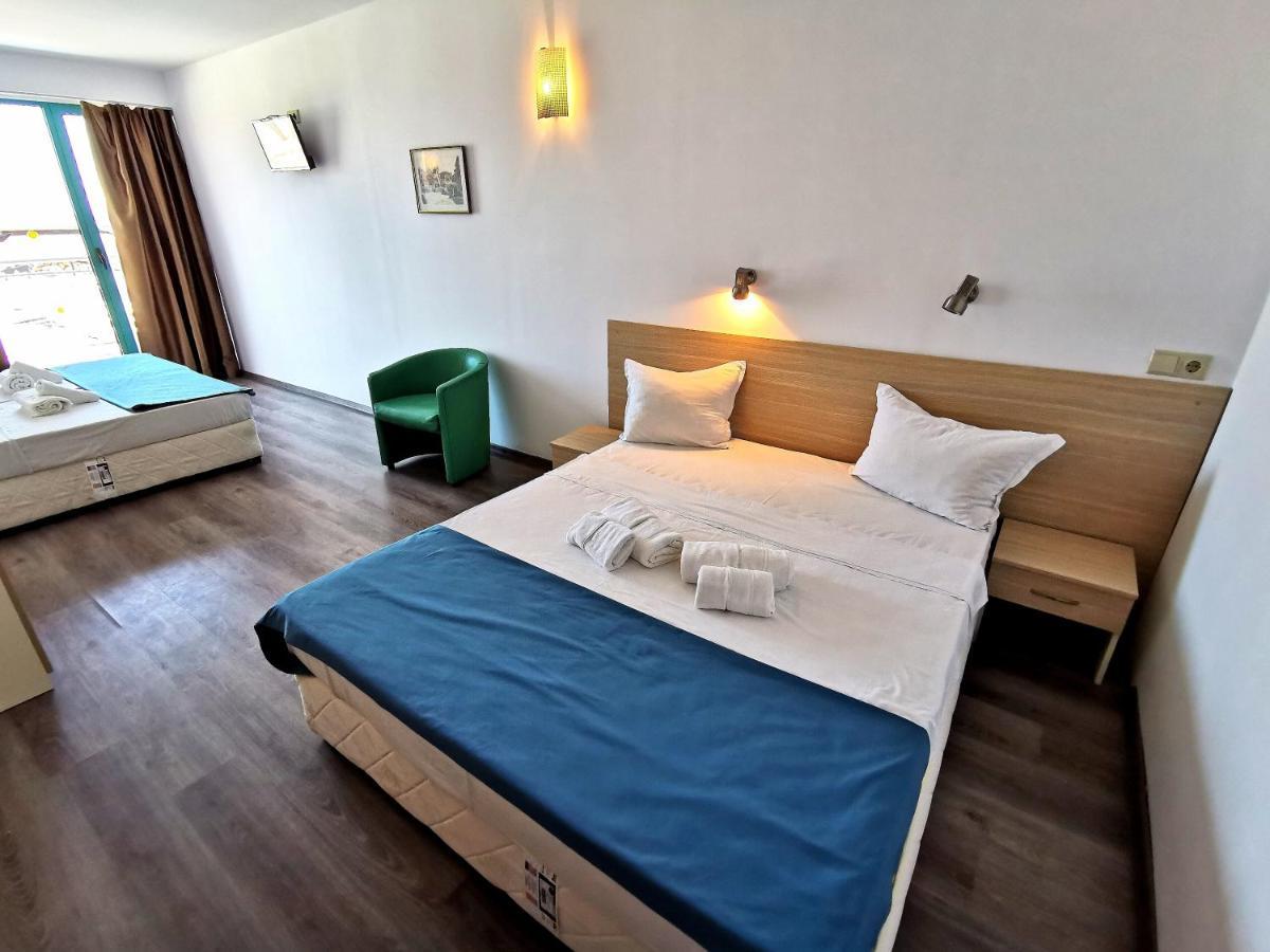 Hotel Largo Beach Sluneční pobřeží Exteriér fotografie